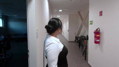 SHAME4K. Quick sex with mature Czech boss lady during a lunch break - hotmovs.com - Czech Republic