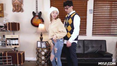 Amateur Teen 18+ Lesbians In Lingerie - videomanysex.com