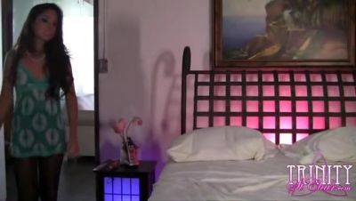 Fun In Bed Clip#1 - hotmovs.com