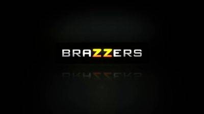 My Girlfriend's Slutty Friend With Johnny Sins, Kimmy Olsen - Brazzers - hotmovs.com