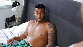 My Stepbrother - I fuck my stepsister to make her squirt - ah-me.com