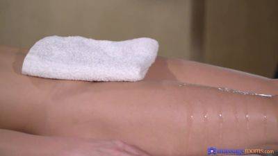 Million In Oiled Glamorous Russian Squirting With Elen Million - hotmovs.com - Russia