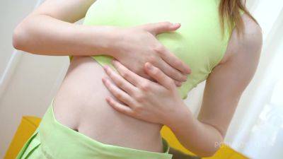 FIRST BBC! 18yo teen Jane White gets her first interracial fuck - hotmovs.com