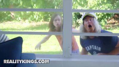 2 The Set With Blake Johnson, Alex Blake And Ricky Johnson - hotmovs.com