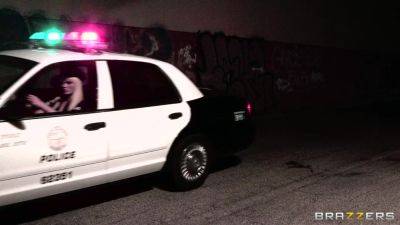 Michael Vegas - Trick Or Treat Or Bukkake With Chris Strokes, Michael Vegas, Alexis Ford, Will Powers - Brazzers - hotmovs.com