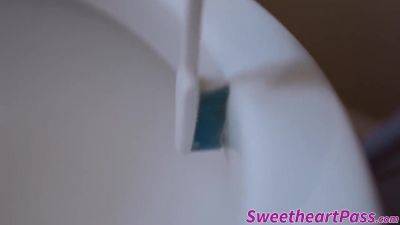 Busty Milf Makes Horny Teen 18+ Chick To Multiple - hotmovs.com