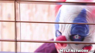 Gets Wet And Wild Anal Session - Ariel Darling And Tony Sting - hotmovs.com