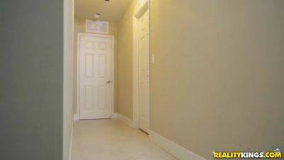 Kali Roses And Lexi Luna - Separate Rooms Pt 1 - hotmovs.com