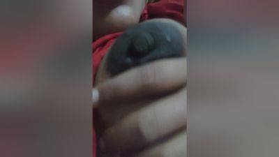 Indian Woman Masturbating And Getting Ready For Fucked - desi-porntube.com - India