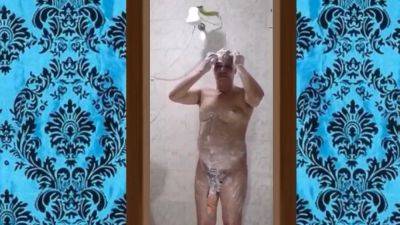 O Meu Banho Gostoso Com o Pau Duro 016 - hclips.com