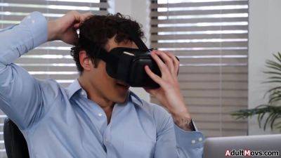 That VR porn is immersive as fuck its like shes right there - hotmovs.com