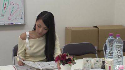 Japanese Babe Ren Azumi Offers Her Hole to Two Lucky Studs - hotmovs.com - Japan