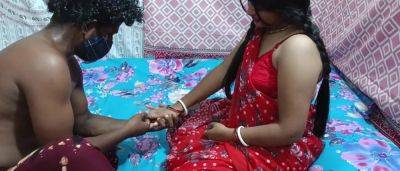 Desi Bhabhi Fucking Big Cock In New Sex Position - desi-porntube.com - India