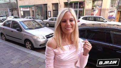 BJRAW Blonde bombshell Candee Licious wants a facial - hotmovs.com