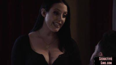 Horny stunning babe gets doggydrilled - hotmovs.com