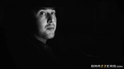 Abigail Mac - My Night With A Pornstar With Jessy Jones, Abigail Mac - Brazzers - hotmovs.com