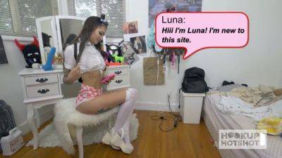 Badass Hookup Takes Luna Lovely's Booty Hole! - Full Video - hotmovs.com