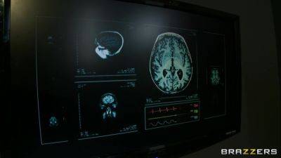 Your Brain On Orgasm With Erik Everhard, Cytherea - Brazzers - hotmovs.com