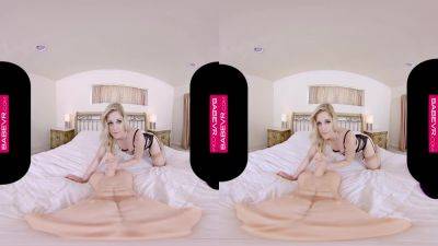 Charlotte Stokely - Charlotte Stokely, Virtual Reality And Lina Paige In Blonde Babe Needs De-stress Sex - voyeurhit.com
