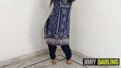 Indian Housewife Jony Darling Nude Mujra Dance on Punjabi Song - Big Ass & Puffy Nipples - xxxfiles.com - India - Pakistan