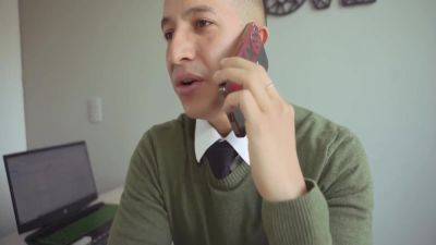 I Seduce My Boss To Get A New Job By Giving Him A Great Fuck In The Office - hotmovs.com - Colombia