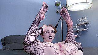 Goth Librarian has the HOTTEST Pussy and Feet! Fishnet Soles in the Air with a Smile Before Glasses Facefuck - ah-me.com