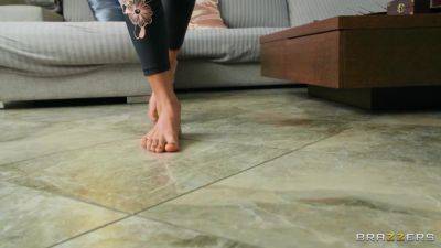 At One With Her Pussy With Christian Clay, Capri Lmonde - Brazzers - hotmovs.com