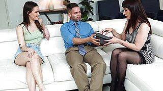 Wife naked watching him fucking a butt - ah-me.com