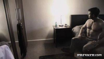 Housewife Lola Gatsby Drains Cum in the Kitchen - porntry.com