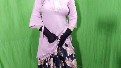 Not At Home - Bengali Housewife Spends The Night With Her Stepfather-in-law As Her Husband Is Not At Home - desi-porntube.com - India