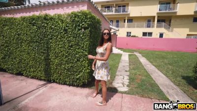 Swinger Wife Fucks For Cash - hotmovs.com