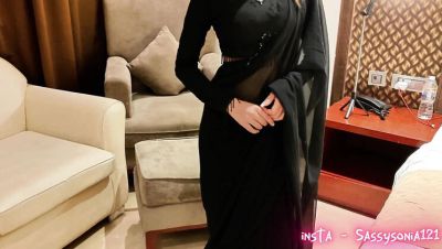 Hot Indian Stepmom Teases Cock For Fast Cum Fountain - Sassysonia - xxxfiles.com - India