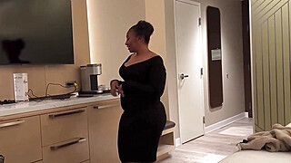 Guest Loves A Tall Dreadhead With A Big Black Cock - ah-me.com