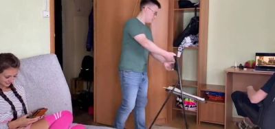 Hot Girl Fucked While Amateur Cuckold Sees Movie - inxxx.com - Russia