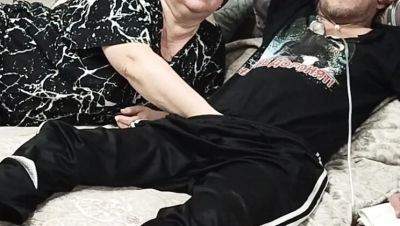 MILF Mother-in-Law Gives Intense Blowjob and Swallows Cum - Zona901 - xxxfiles.com - China