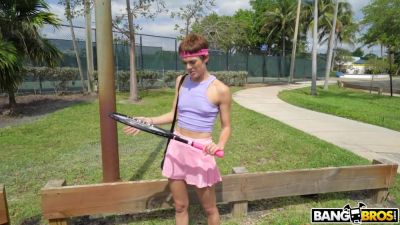 Semi-Pro Anal Star - hotmovs.com