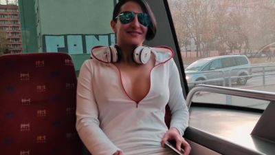 Girl With Incredible Body Shows Her Vagina & Masturbates. Real Amateur Dada Deville - hclips.com