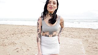 Tabatha Lust - Perfect Booty In Public - ah-me.com