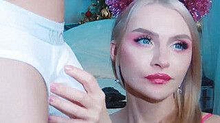 Blonde Babe Satisfies Her BF - ah-me.com