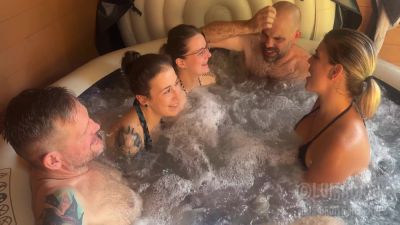 Marie Lumacarie In At The Spa - upornia.com