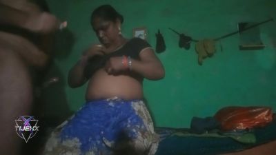 Big Ass Neighborhood Aunty Fucked & Pussy Licked - desi-porntube.com - India