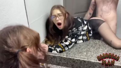 Gera Geyn - Stretched The Mouth And Pussy Of A Beautiful Girl And Came On Her Pretty Face - hclips.com