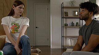 Tgirl Amanda Riley loses her virginity - ah-me.com