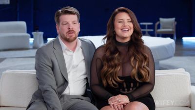 Lacy Lou gangbang with Cash-Damage-Knoxx-Nick - upornia.com