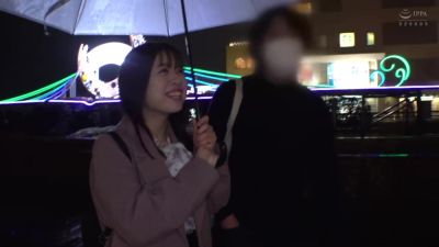 0012327_超乳 立ちバック デカ乳などが含まれている - upornia.com - Japan