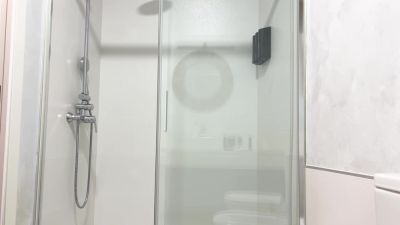 Despues de la escena...Jabón, Squirt y polvazo. Elektra Red y - hclips.com