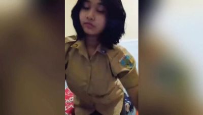 Natural Big Tits Asian Teen Fingering Her Tight Pussy to a Real Squirting Orgasm - Homemade HD - xxxfiles.com - Japan