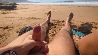 Amateur Beach Sex: Wet Pussy Fingering & Squirting in Ocean Doggystyle - veryfreeporn.com