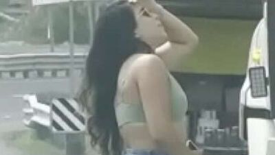 Latina Hotwife Ana Carla Shows Off For Truck Drivers On The Road - porntry.com