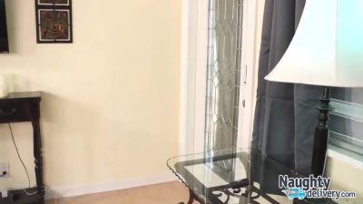 London Ford And Lola Pearl In Sexual Satisfaction - hotmovs.com